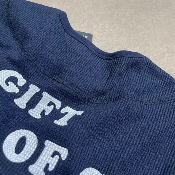 T-shirt à manches longues en tissu gaufré bleu foncé pour homme et femme