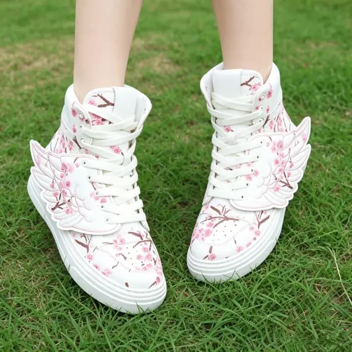 Baskets montantes tendance pour femme, style décontracté, avec talon épais à motif aile, grandes tailles, chaussures de sport à motif floral, baskets de créateur à talon plat
