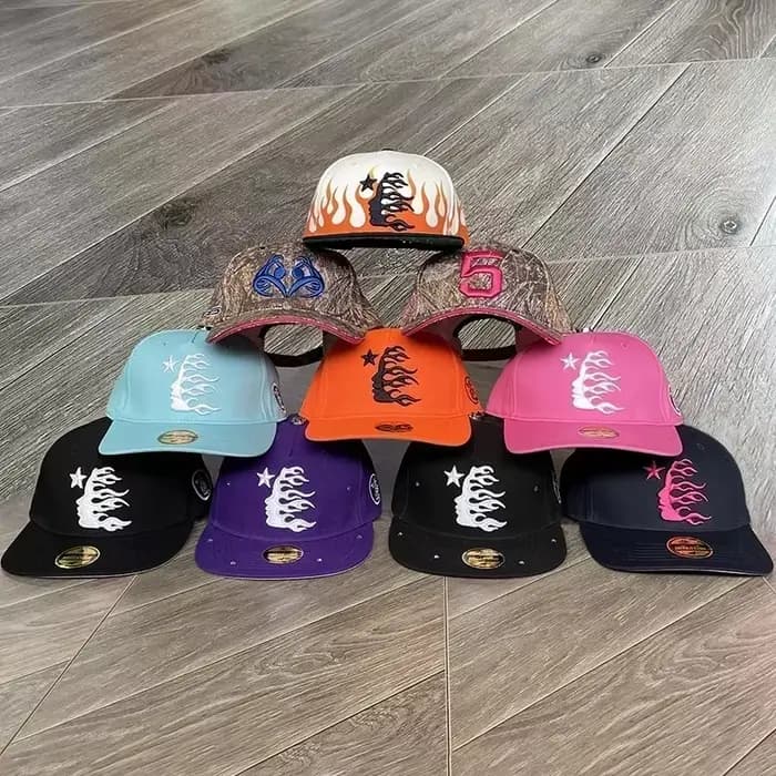 Casquette ajustée HS avec logo brodé en diamant