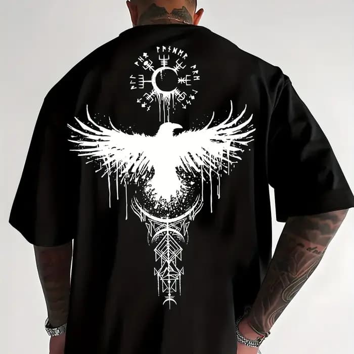T-Shirt graphique Raven Totem pour hommes