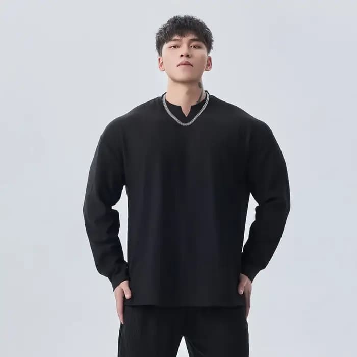 Col en v fil plissé tombant à manches longues T-shirt hommes printemps automne ample décontracté Fit