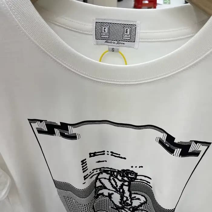T-shirt C.E Streetwear décontracté