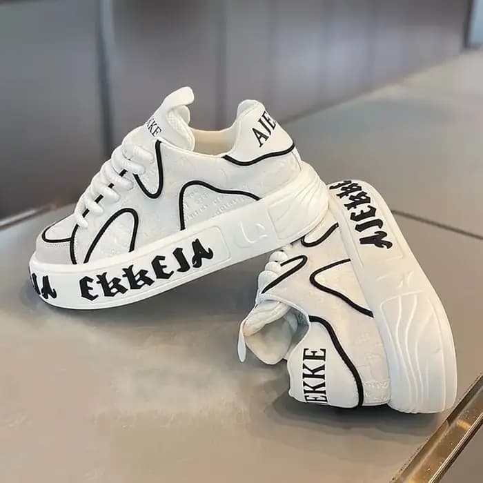 Chaussures pour hommes à la mode à semelles épaisses respirant