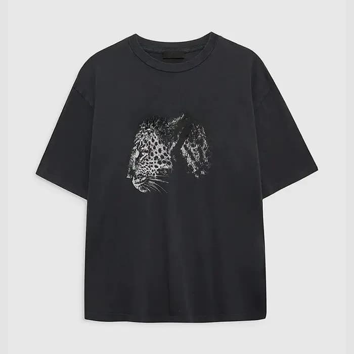 T-shirt vintage noir pour femmes