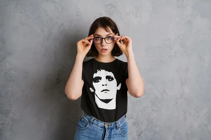 T-shirt Lou Reed, Tee, Velvet Underground, Punk, Musique, Rock, The Killers, The Clash, Warhol Genius, Cadeau cool