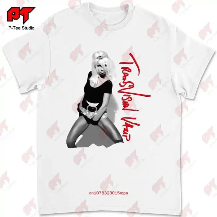 T-shirt Transvision Vamp porté par Kurt asil ain KMLJ