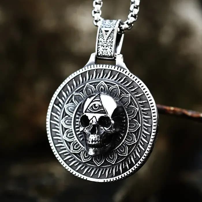Collier pendentif tête de mort 3D en acier inoxydable pour hommes