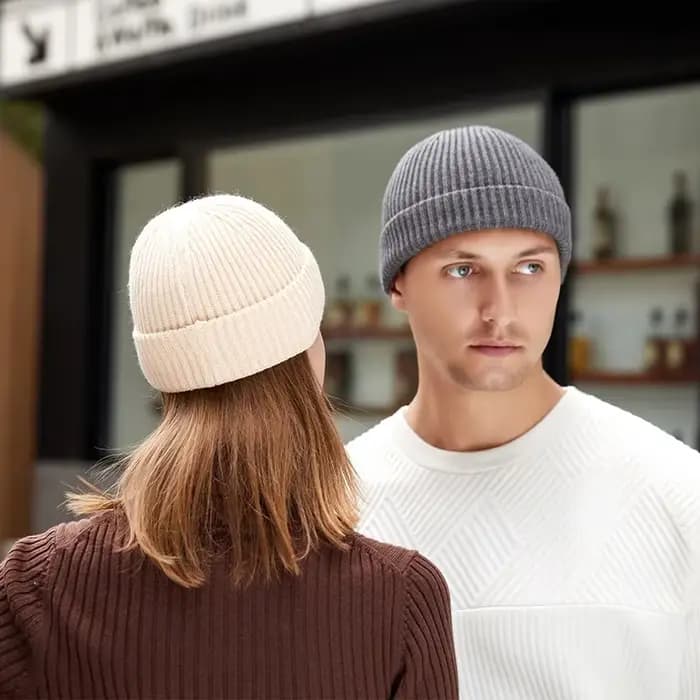 Chapeau tricoté pour hommes et femmes casquettes laine mode Simple chaud Skullies bonnets solide automne hiver bonnet