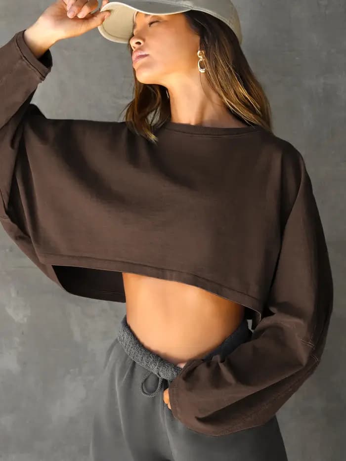 Crop neck hoodie short sports base shirt T-shirt knit