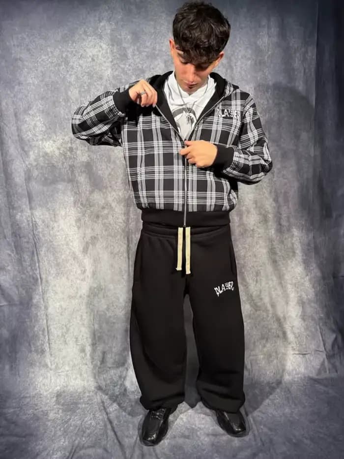 Sweat à capuche moderne à fermeture éclair double face avec motif damier vintage pour garde-robe de mode saisonnier d'automne et d'hiver