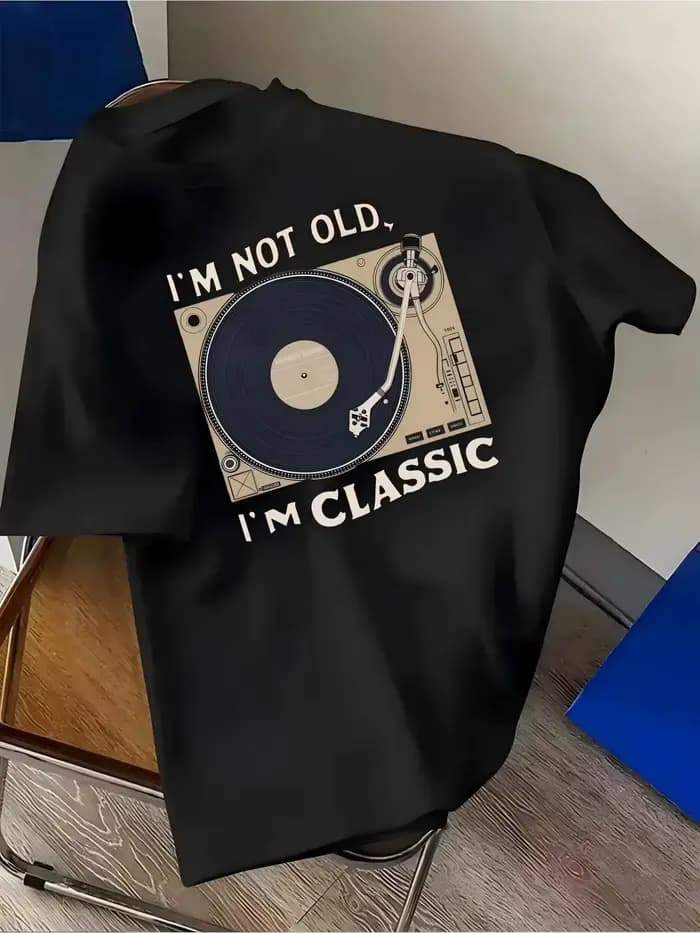 T-shirt vintage tourne-disque « Je ne suis pas vieux, je suis classique » – T-shirt graphique rétro