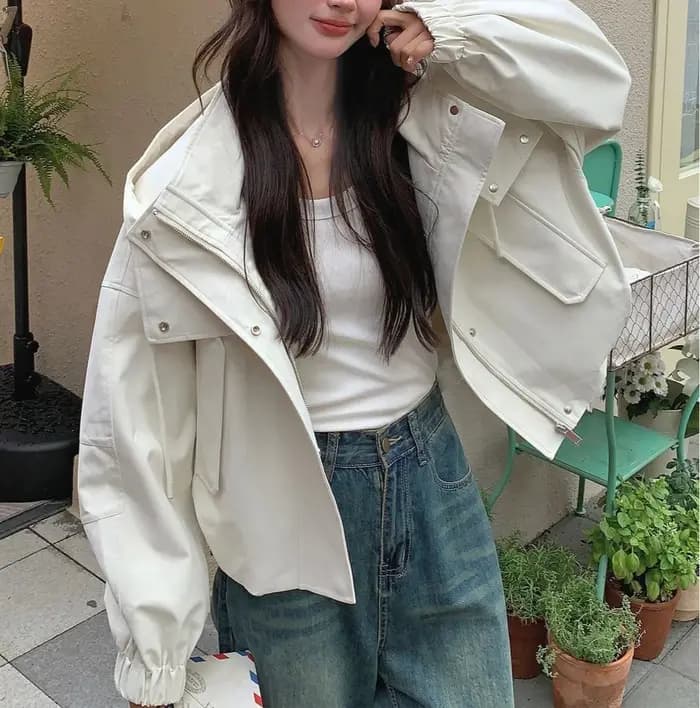 Veste à capuche pour femmes