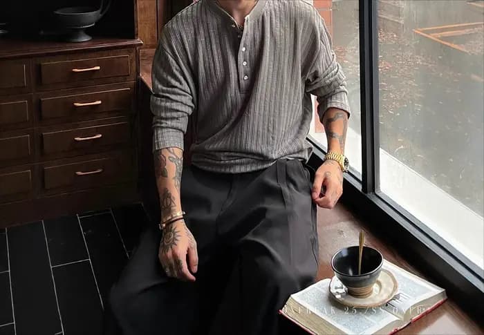 T-shirt à manches longues pour homme, rayé, coupe ample, décontracté, sous-vêtement de base pour l'automne