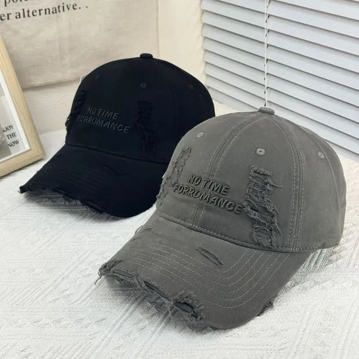 Casquette de baseball réglable pour unisexe No Time to Romatic lettre trous brodés