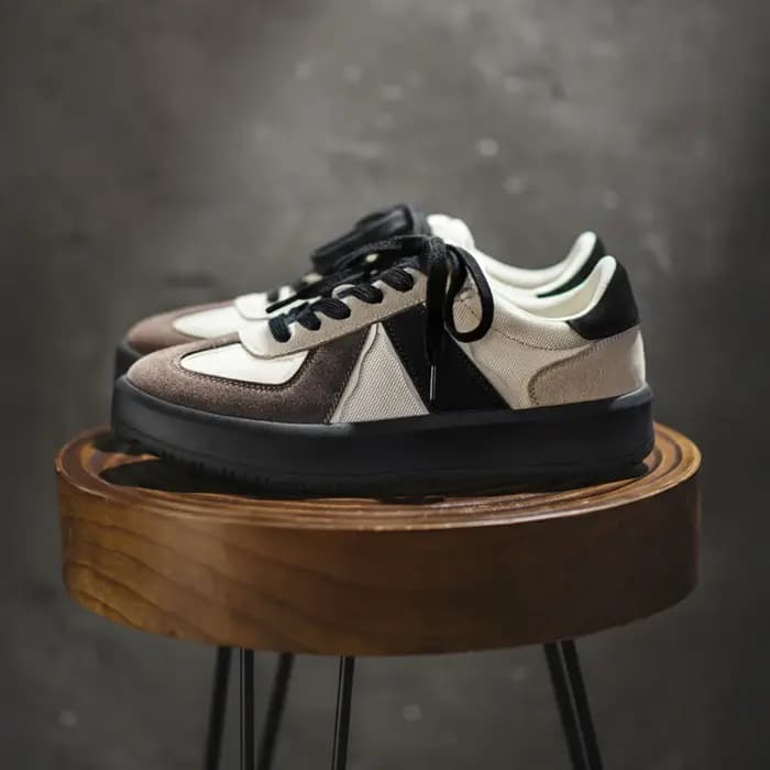 Maden hommes rétro armée allemande formateurs chaussures semelle épaisse baskets à lacets bas décontracté sport conseil