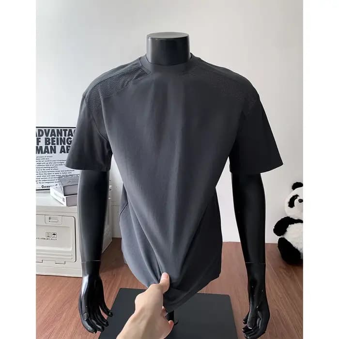 T-shirt respirant et frais pour homme avec design estival