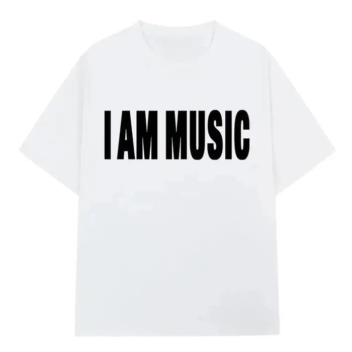 T-shirt imprimé _I AM MUSIC_ de style identique à celui du chanteur hip-hop Playboi Carti, streetwea
