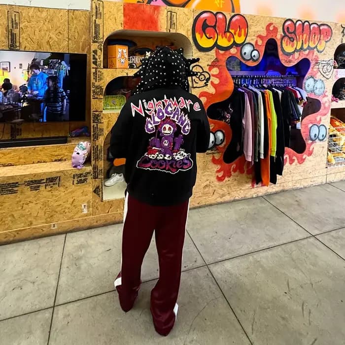 Sweat-shirts à capuche GLO GANG à fermeture éclair intégrale