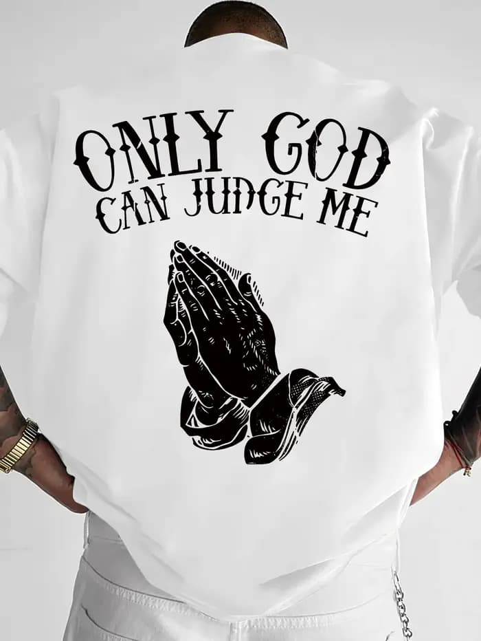 T-shirt vintage avec motif mains en prière « Seul Dieu peut m'juger»