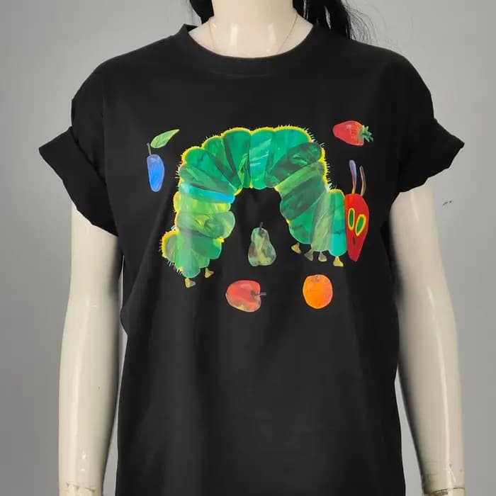 Le chenille très affamée imprimé T-Shirts hauts