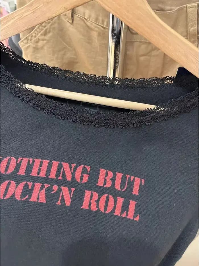 Nouveaux T-shirts pour femmes en coton bleu marine