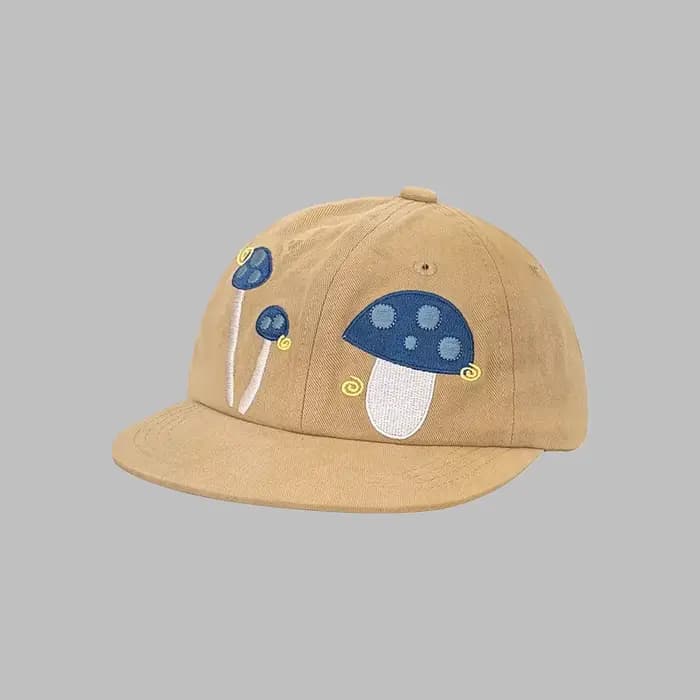 Casquette de baseball brodée motif champignon