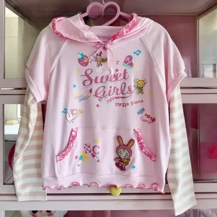 T-shirt à capuche brodé style dessin animé japonais
