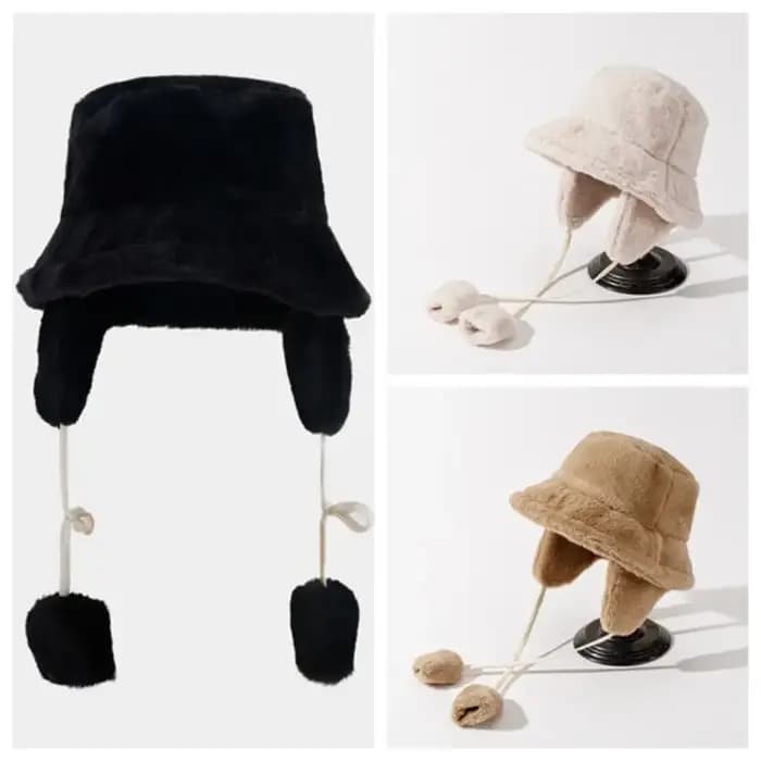 Casquette en fourrure d'agneau