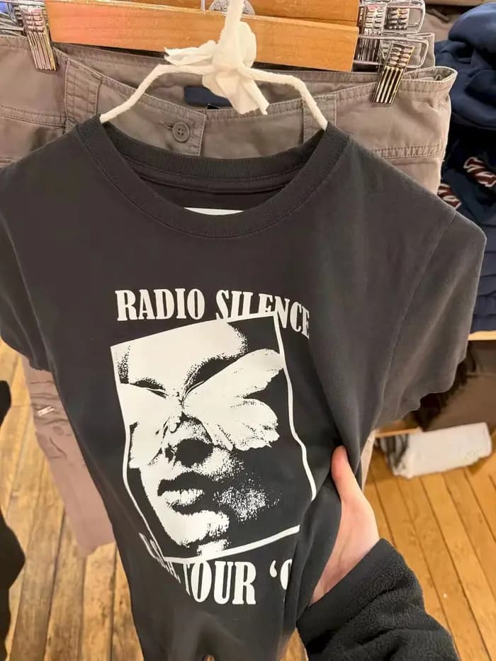 T-shirts graphiques pour femmes