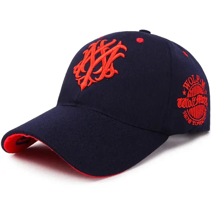 Casquette de baseball brodée Totem