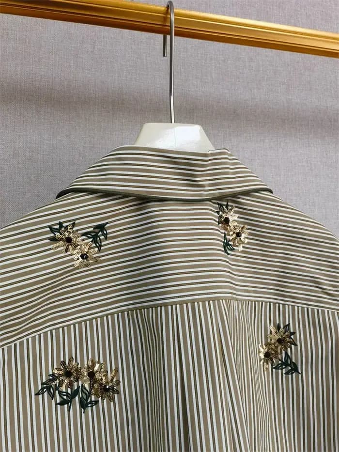 Ensemble décontracté d'été 2026 pour femme : Chemise rayée à col cranté et short à taille lacée