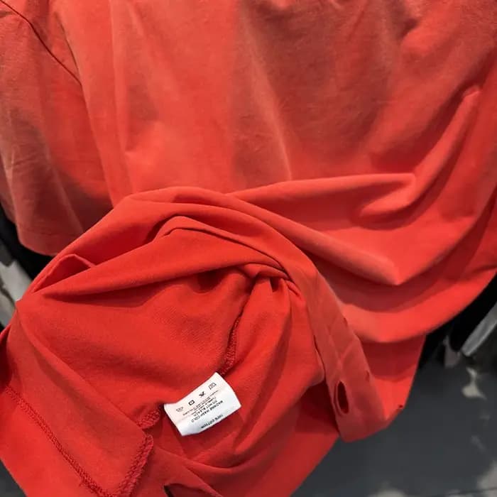 Rouge rétro Paly Style américain Graffiti cristal lettre t-shirt hommes