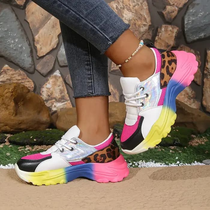 Baskets de course pour femmes, chaussures de créateur colorées et tendance, mocassins décontractés confortables à lacets, baskets à plateforme pour l'extérieur