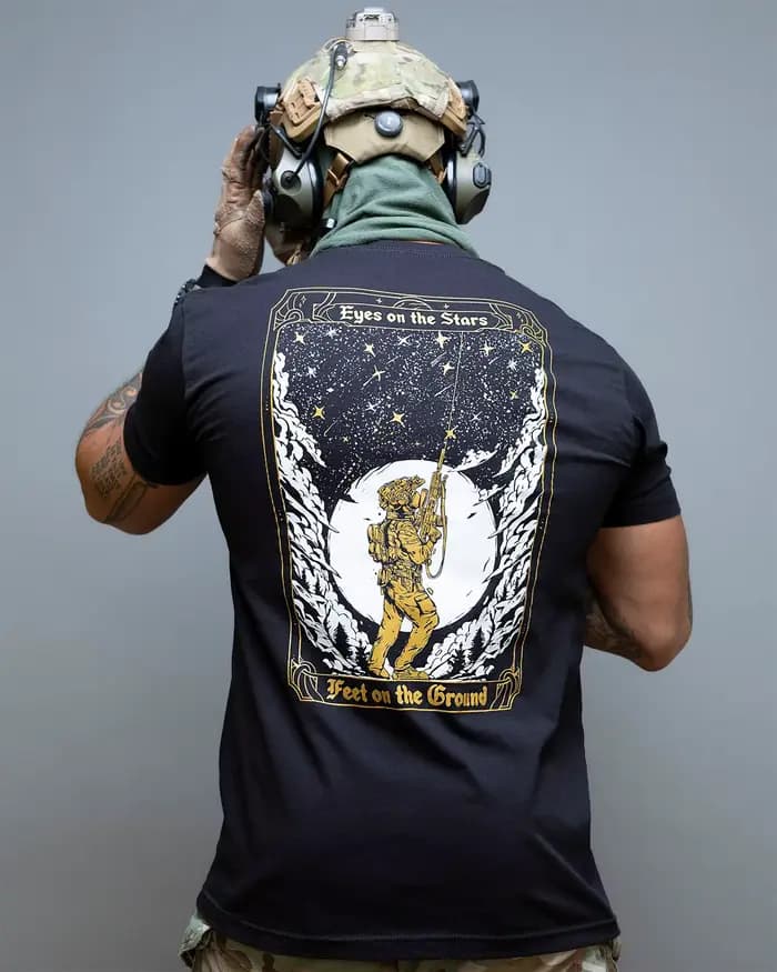 Eyes on The Stars _ T-Shirt - Convient pour les vêtements de sport en pur coton