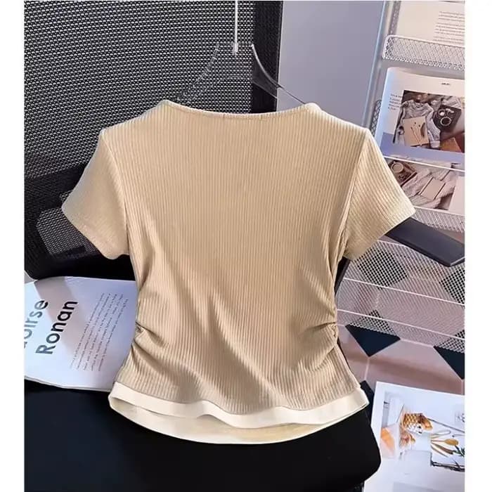 T-shirt amincissant à manches courtes pour femme