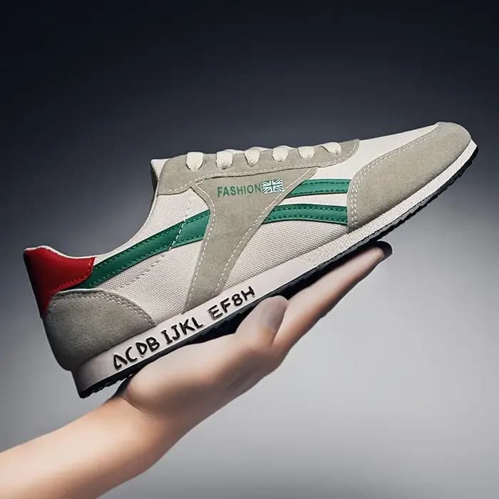 Men's lightweight casual skate shoes