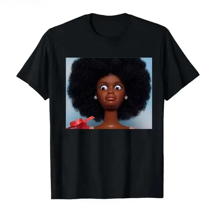 T-shirt unisexe en coton à manches courtes avec imprimé graphique FunnyMeme visage de poupée vieilli