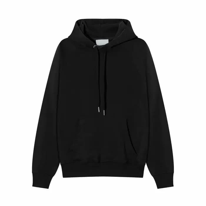 Les Français adorent les sweats à capuche brodés pour hommes et femmes. Les couples décontractés et sportifs