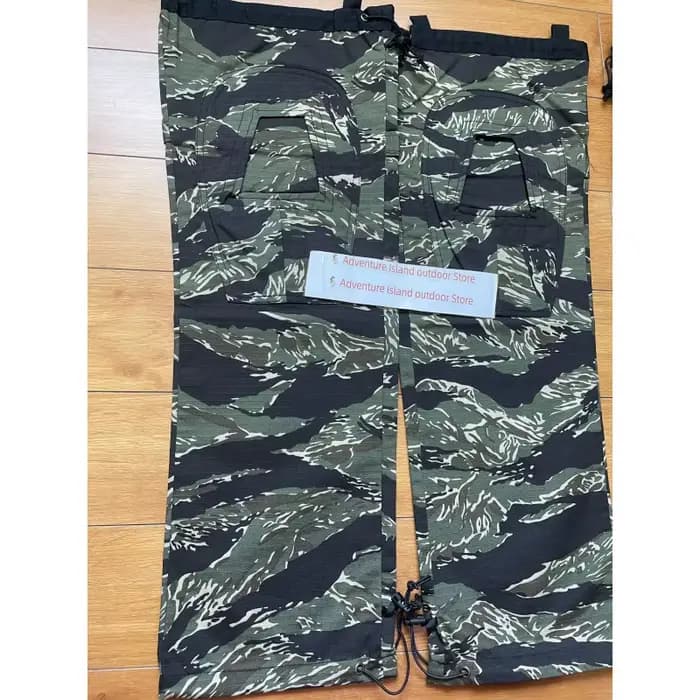 Vêtements Suburban - Couvre-jambes multifonctionnels (disponibles en plusieurs couleurs)