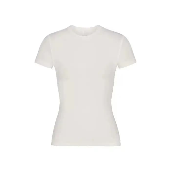Skims T-shirt basique à col rond et manches courtes pour femme