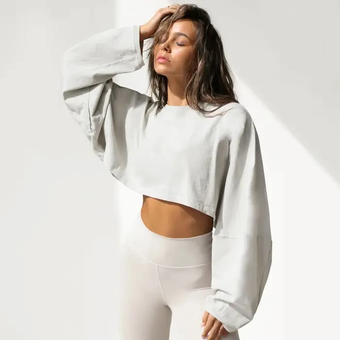 Crop neck hoodie short sports base shirt T-shirt knit