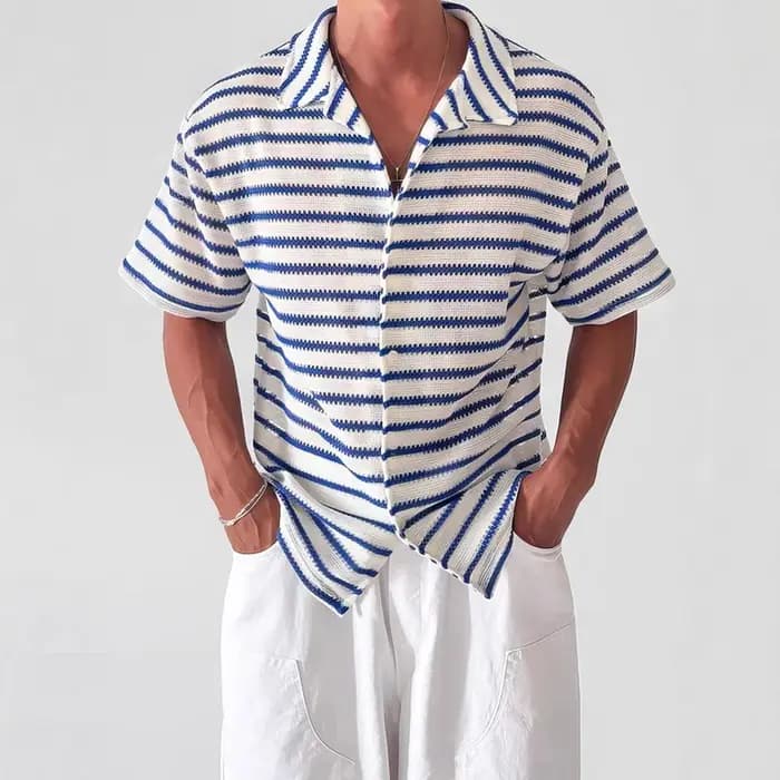 Chemise à manches courtes rayée