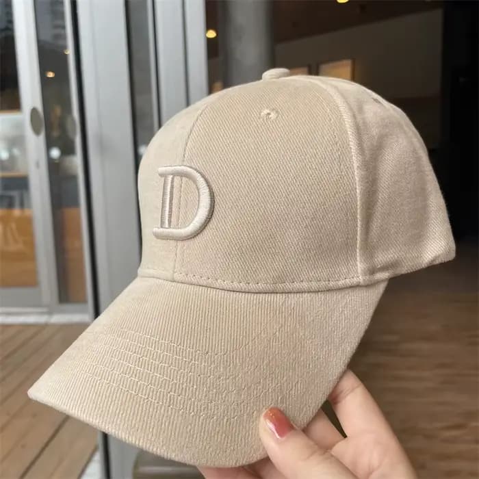 Casquette de baseball à large bord pour hommes et femmes, rouge, broderie, visière en D, casquettes
