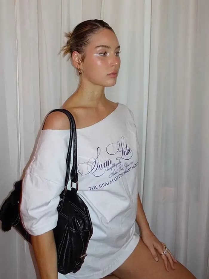 Décontracté Relax femme T-shirt lettre 2025 femmes chaud nouveau polyvalent rue atmosphère Style à la mode poussin été hauts