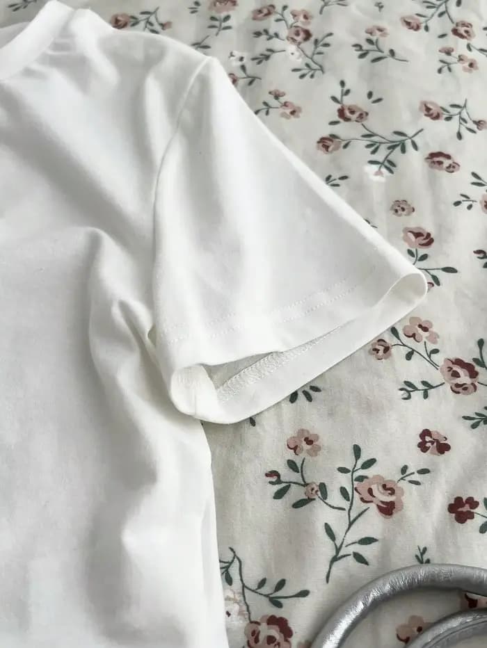 T-shirt à manches courtes pour femmes
