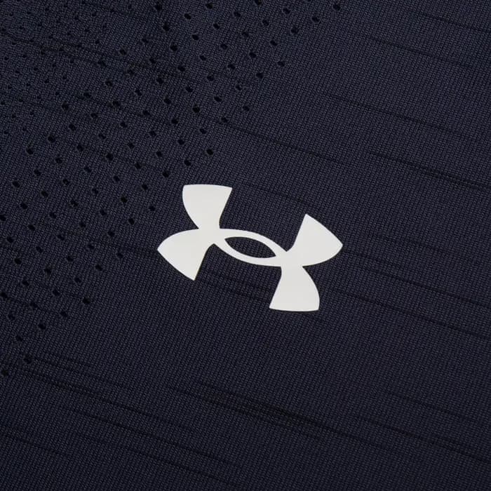 T-shirts Underarmour pour hommes et femmes