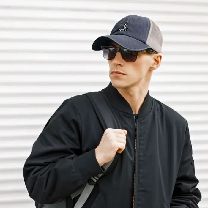 Casquette de baseball en maille avec logo Volcom