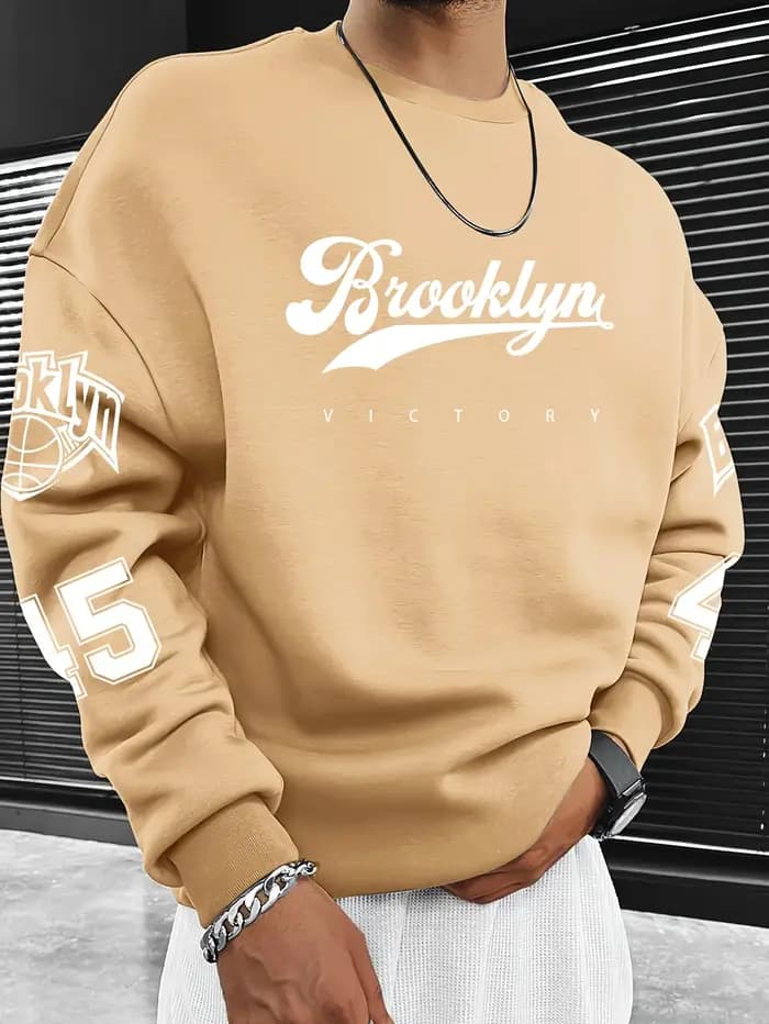 Le nouveau sweat à capuche à col rond pour hommes pour le printemps et l'automne 2025 présente une mode de rue et une impression de motifs numériques 3D doux