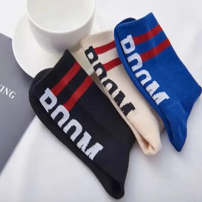 Chaussettes Hip Hop avec lettres à la mode