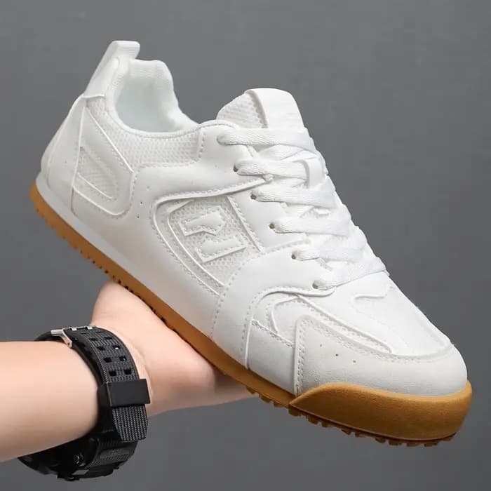 Sneakers sport classiques simples